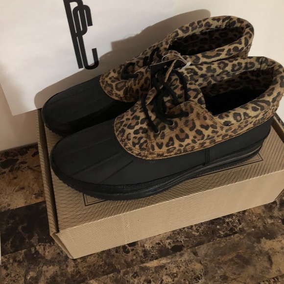Gourmet Quadici Animal Print Sneakers - Picture 3 of 15